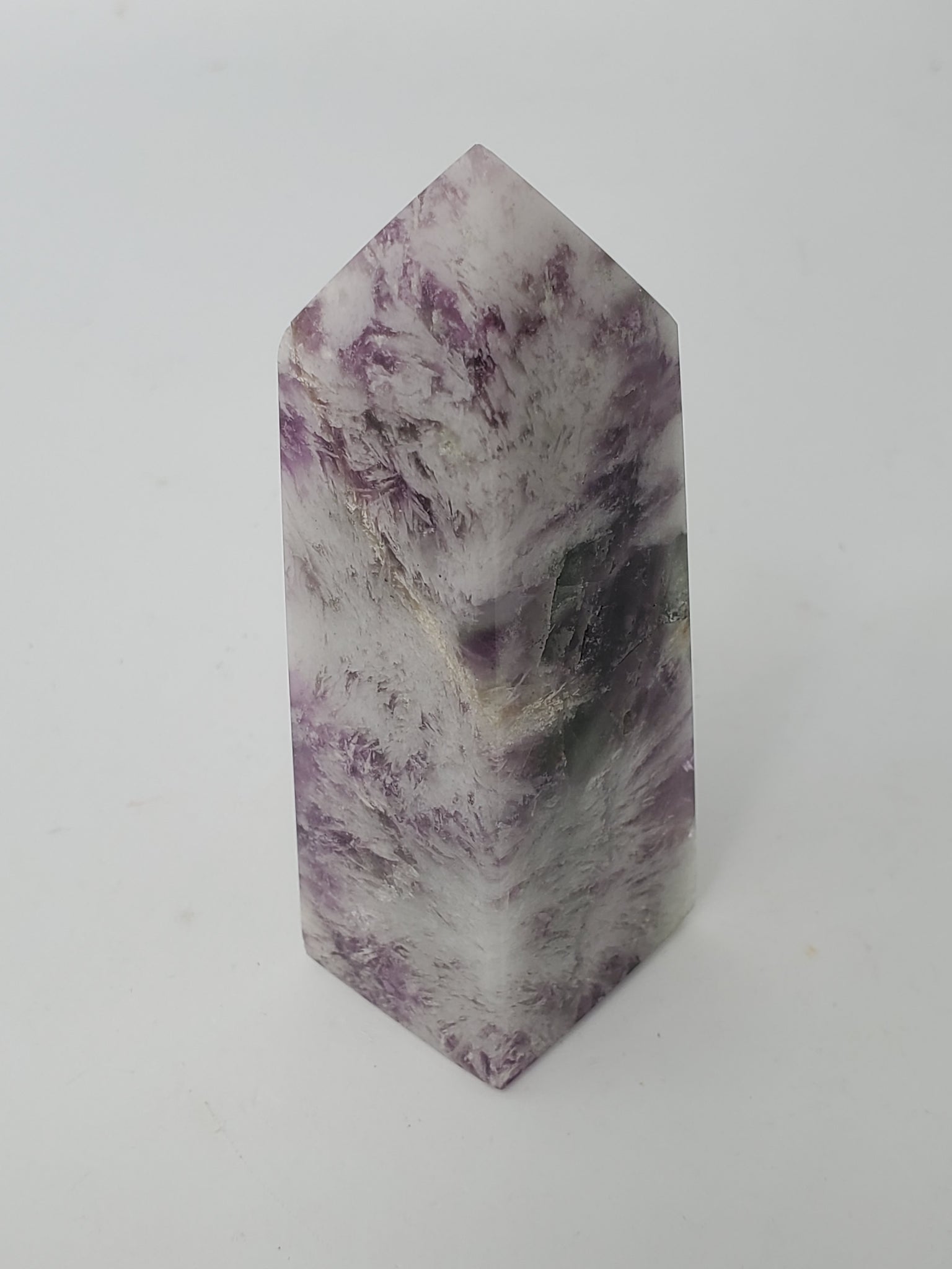 Snowflake fluorite tower