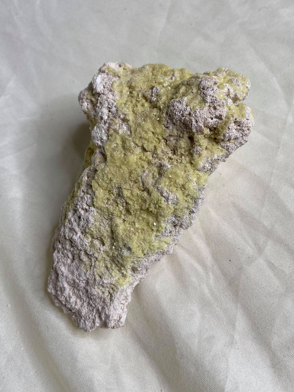 Large Raw Sulfur